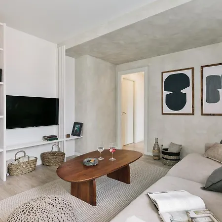 Minori - 2 Bedrooms And Pool In Poblenou דירה ברצלונה