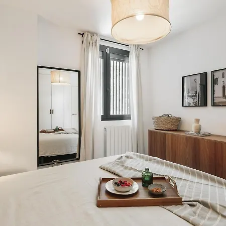 Minori - 2 Bedrooms And Pool In Poblenou *